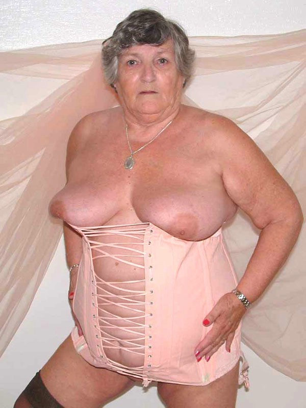 600px x 800px - Sassy granny in lace up corset & Black Stilettos